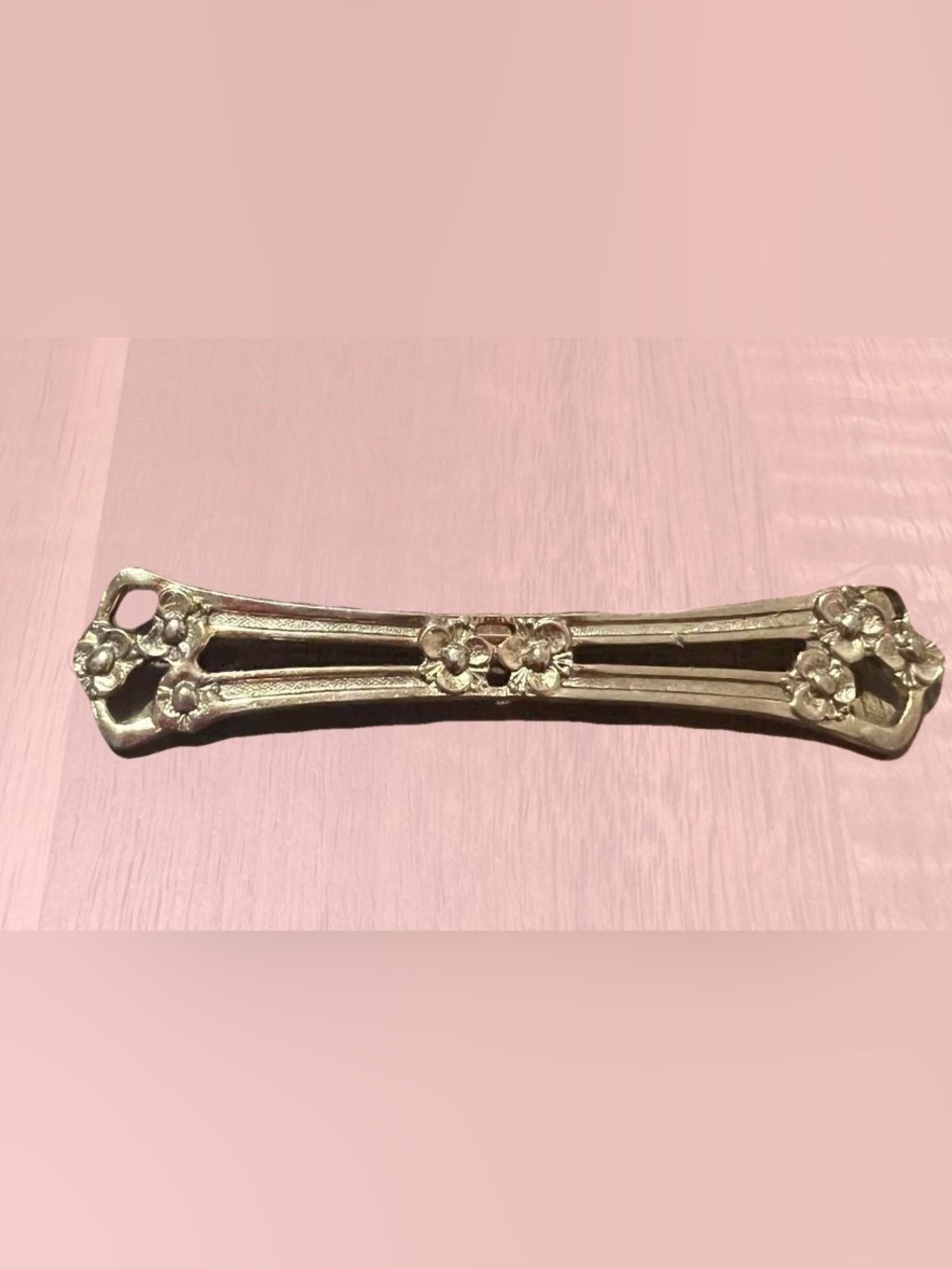 80s Vintage Goldtone Floral Bar Brooch #victorian #edwardian #grandmillennial